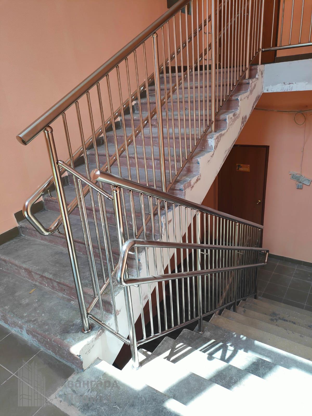 Перила для детских садов и школ Перила для детских садов и школ