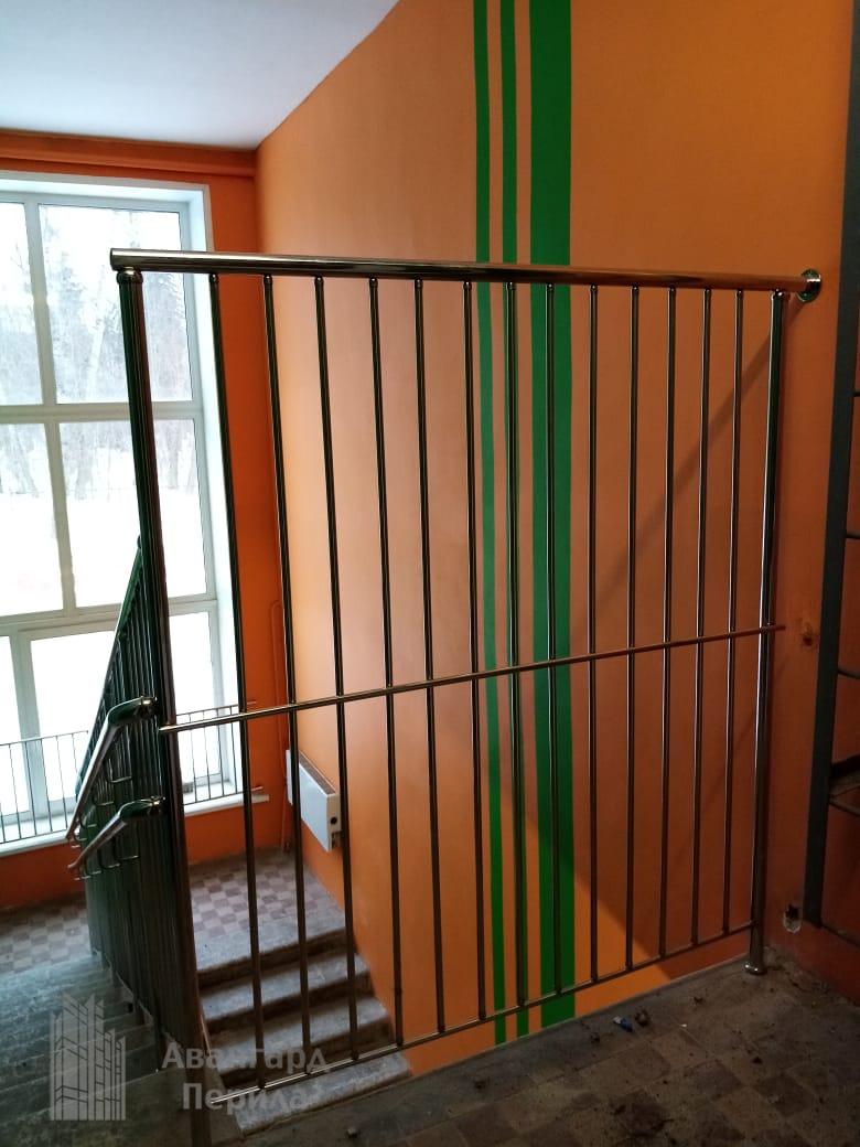 Перила с ригелями для помещений Ограждения для школы