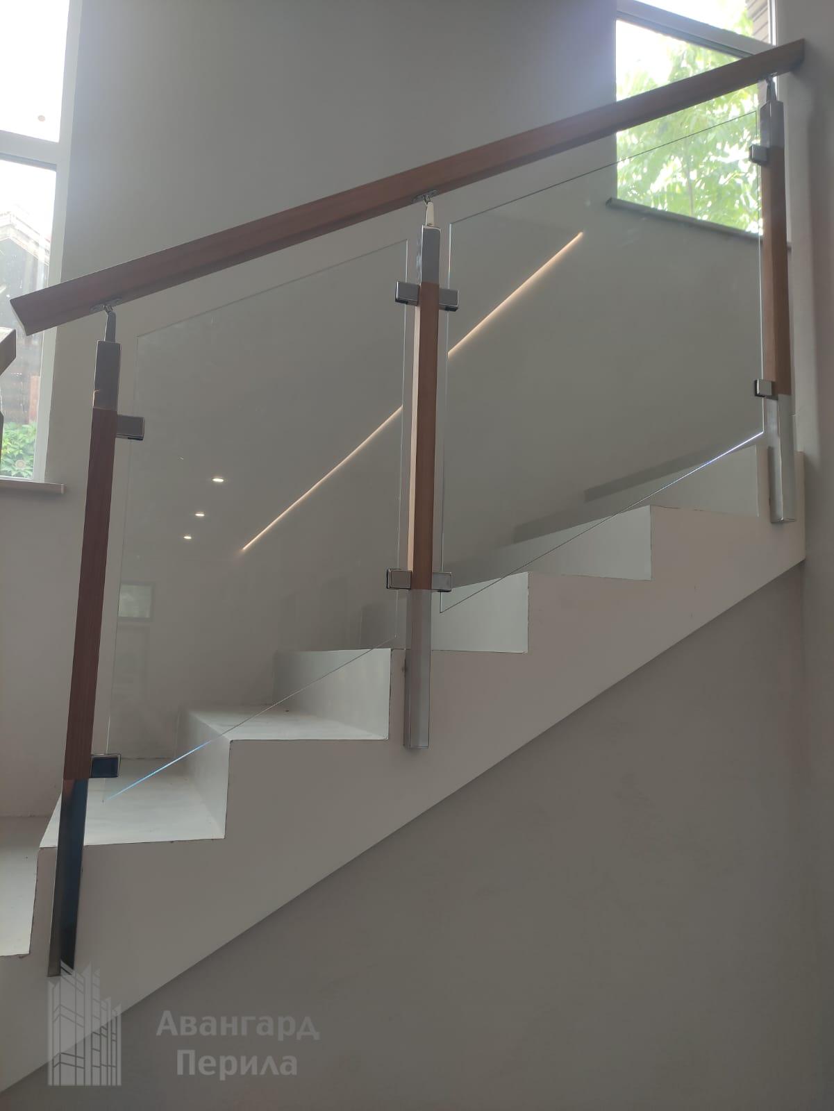 Комбинированные перила Комбинированные перила