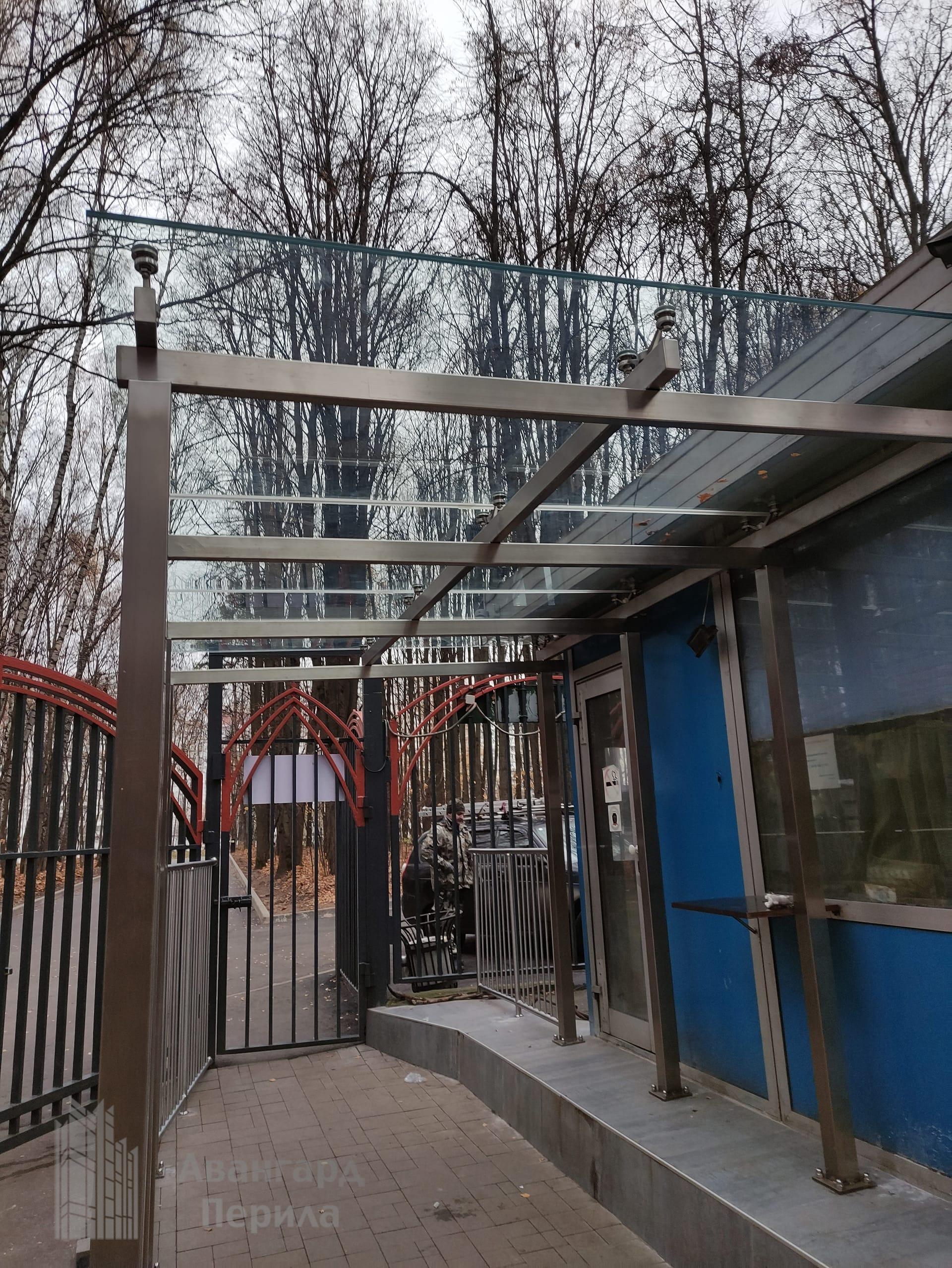 Козырьки и навесы Козырьки и навесы