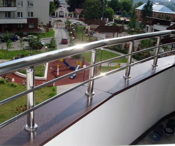 Перила для балкона