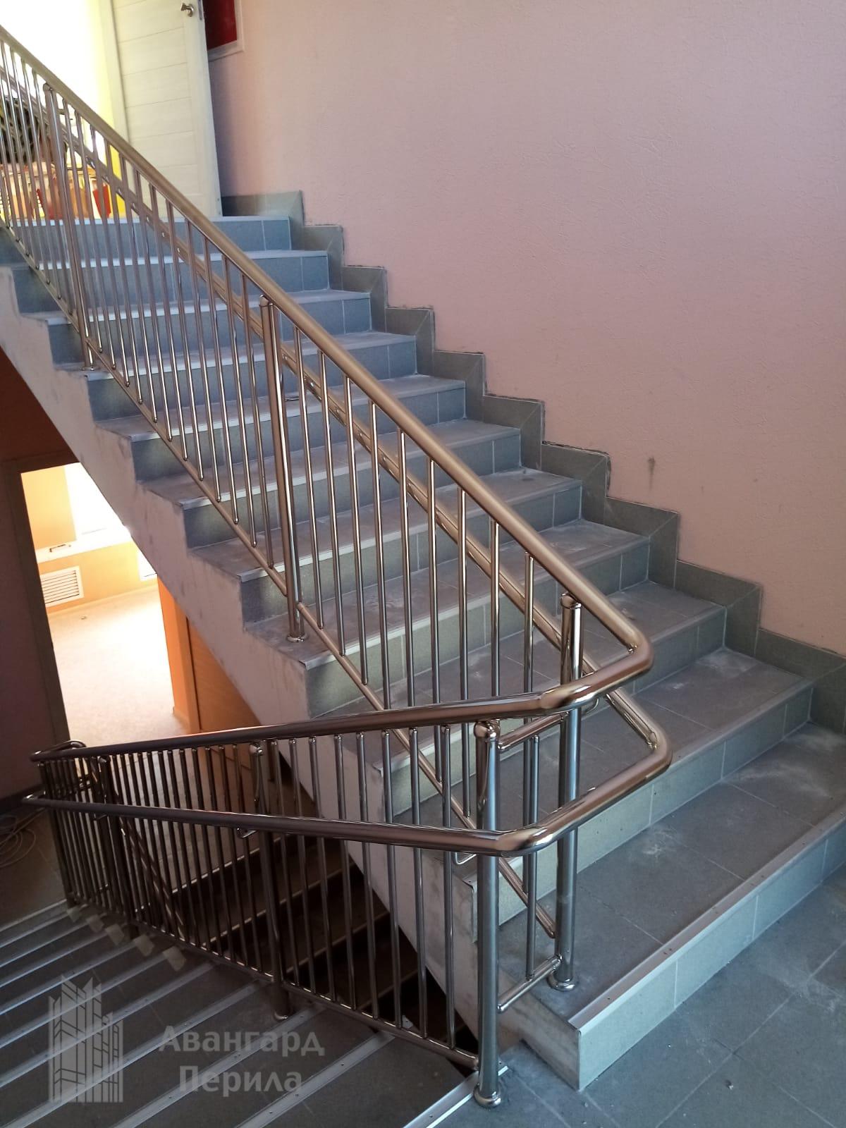 Перила для детских садов и школ Перила для детских садов и школ