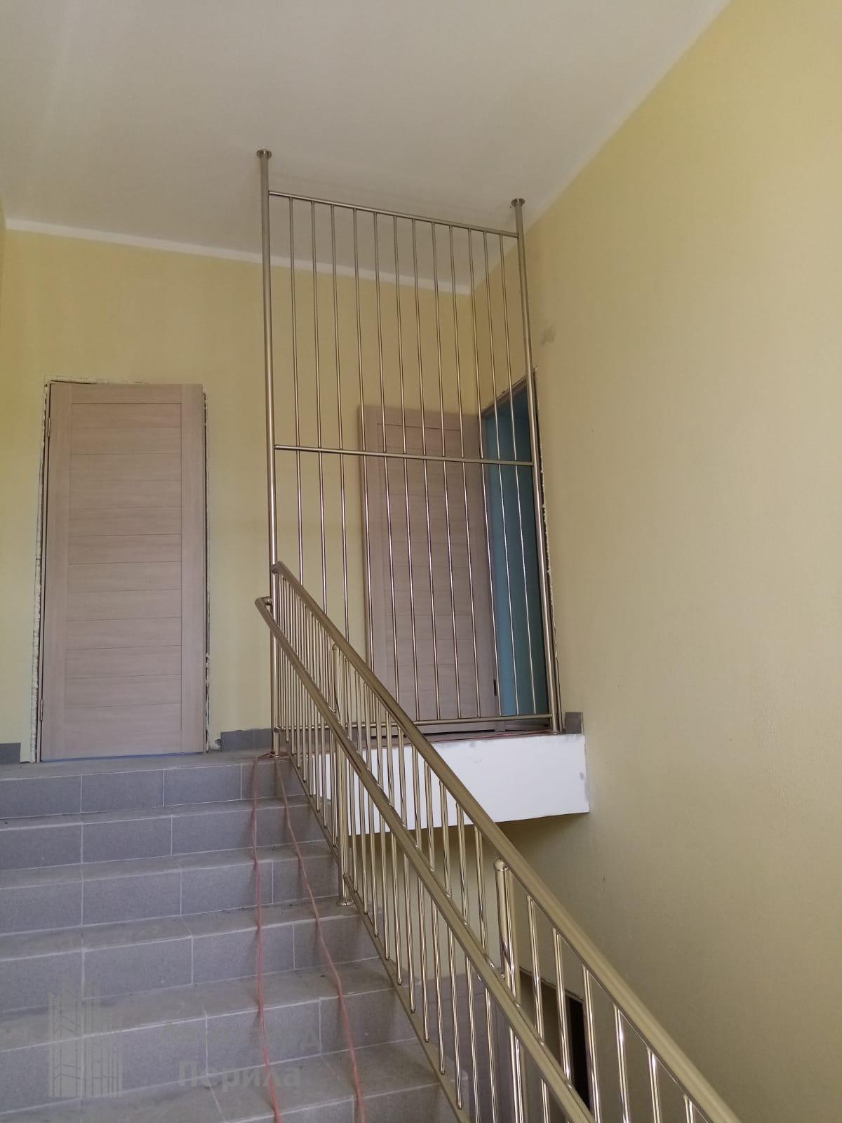 Перила для детских садов и школ Перила для детских садов и школ