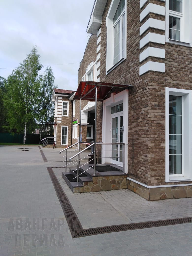 Перила с ригелями для улиц Перила с ригелями на улице