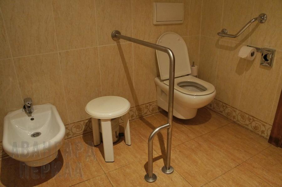 Поручни для инвалидов Поручни для инвалидов в санузле