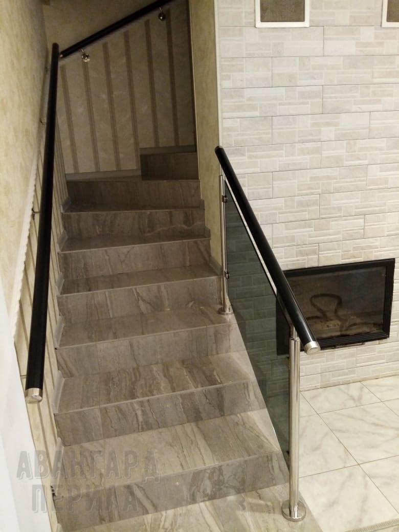 Пристенные поручни из ПВХ Пристенный поручень пвх